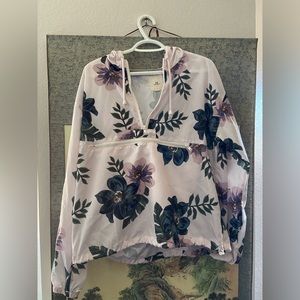 Super thin wind breaker/jacket. Pretty floral design. Sz Jr large
